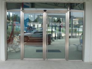 Puertas automáticas de cristal Barcelona